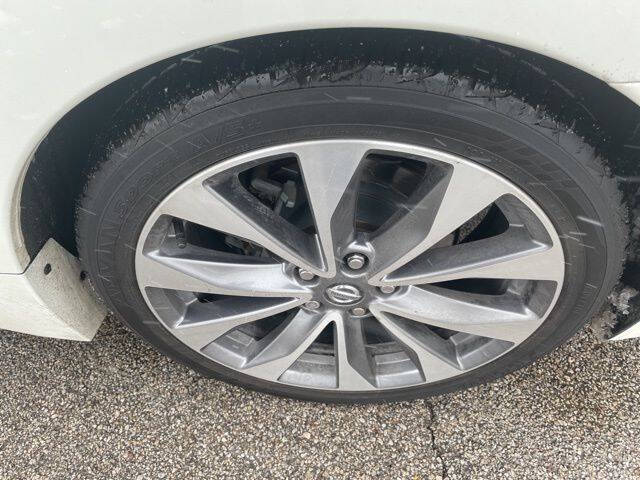 2020 Nissan Maxima Platinum