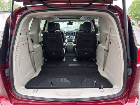 2020 Chrysler Pacifica Hybrid Limited