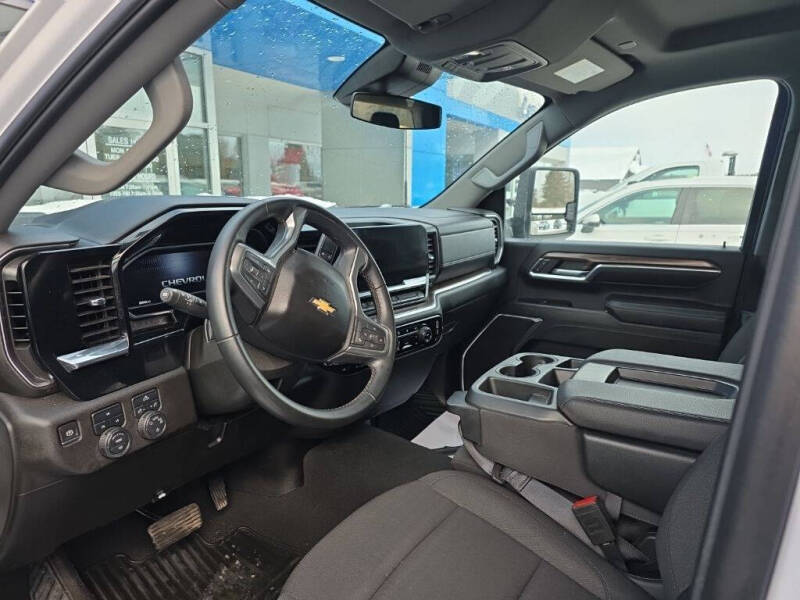 2024 Chevrolet Silverado 3500HD