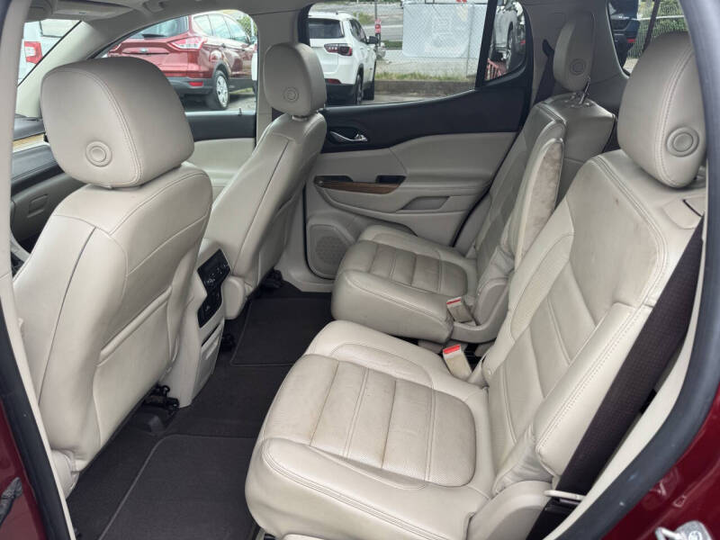 2017 GMC Acadia Denali