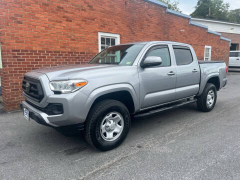 2020 Toyota Tacoma for sale at SETTLE'S CARS & TRUCKS in Flint Hill VA