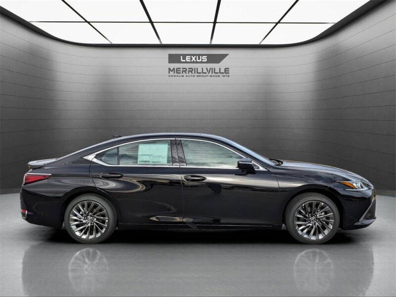 2025 Lexus ES 300h Luxury