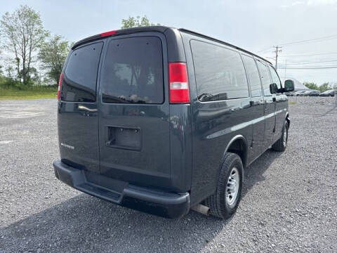 2017 Chevrolet Express LS 2500