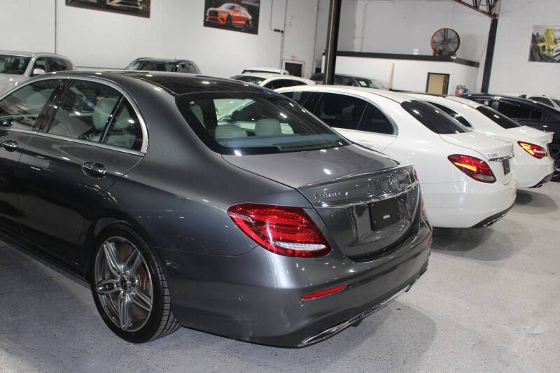 2019 Mercedes-Benz E-Class E 300