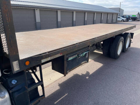 2012 Freightliner Business class M2