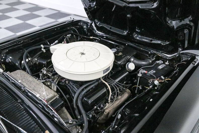 1960 Ford Thunderbird