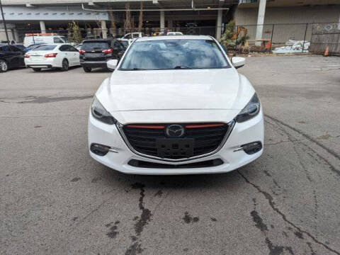 2018 Mazda MAZDA3 Grand Touring