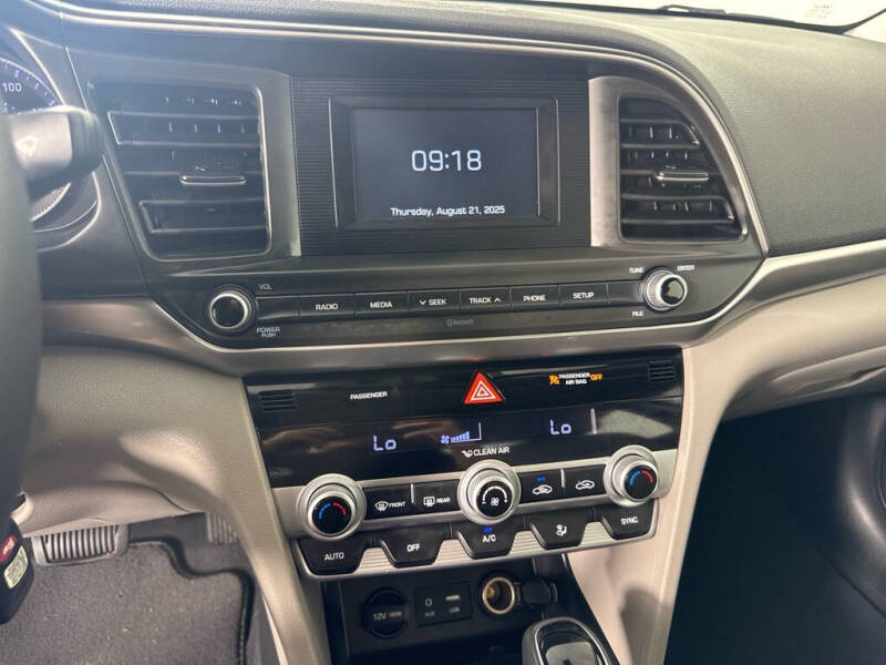 2020 Hyundai Elantra