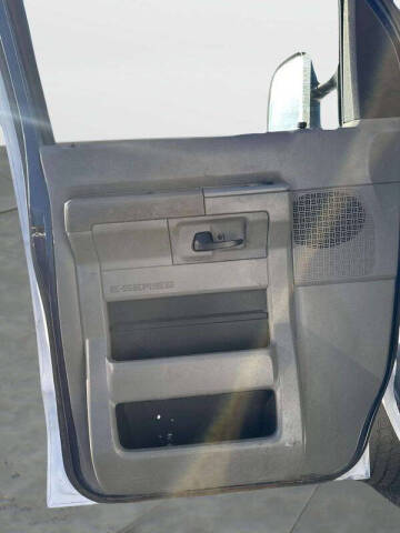 2012 Ford E-Series E-250