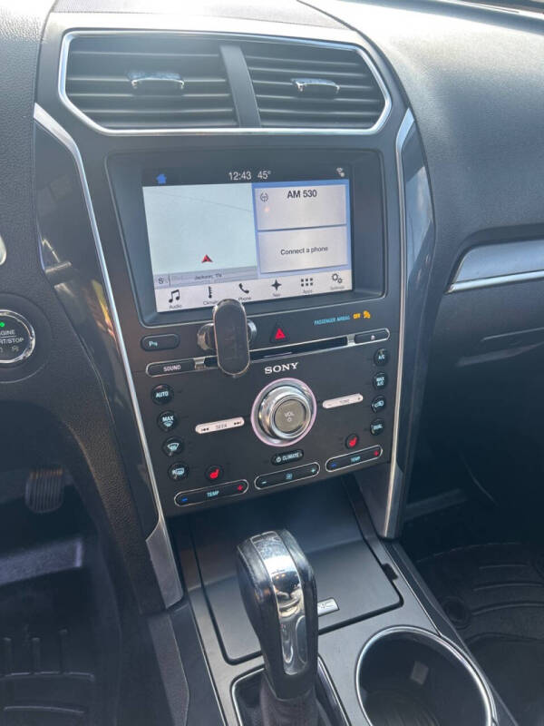 2017 Ford Explorer Sport