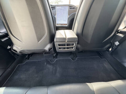 2014 Tesla Model S 85