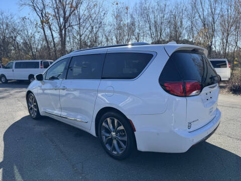 2020 Chrysler Pacifica Limited