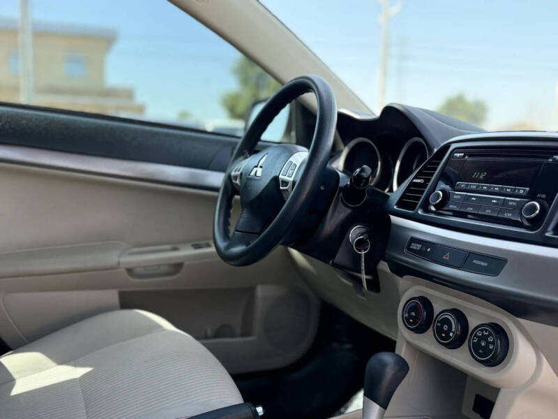 2014 Mitsubishi Lancer