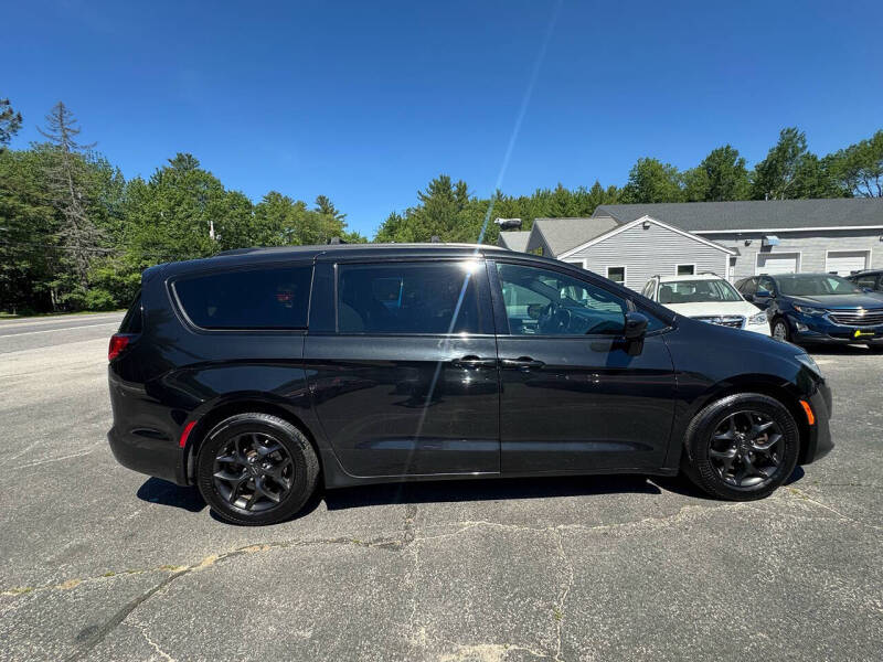 2019 Chrysler Pacifica Touring L