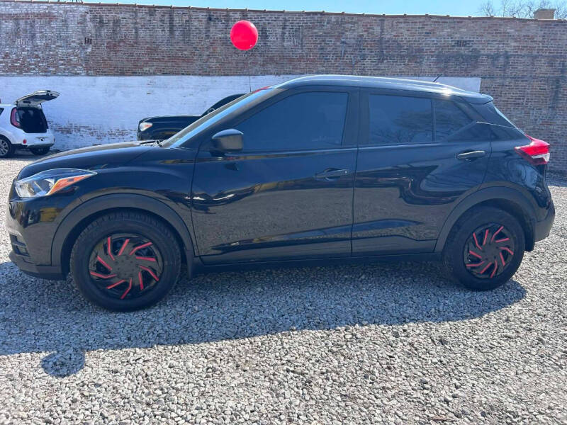 2019 Nissan Kicks S