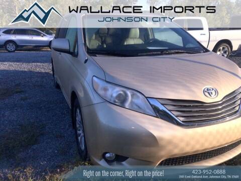 2013 Toyota Sienna for sale at WALLACE IMPORTS OF JOHNSON CITY in Johnson City TN