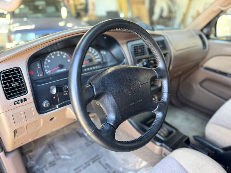 2000 Toyota 4Runner SR5