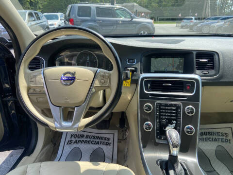 2015 Volvo S60 T5 Drive-E Platinum