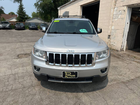2011 Jeep Grand Cherokee for sale at PAPERLAND MOTORS - Fresh Inventory in Green Bay WI