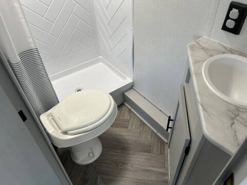 2021 Forest River FSX PLATINUM 179DBKX