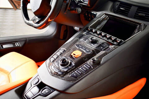 2014 Lamborghini Aventador LP 700-4