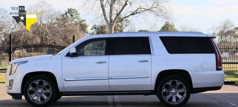 2019 Cadillac Escalade ESV Platinum