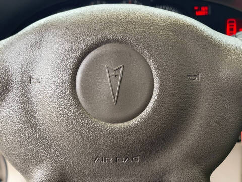 2004 Pontiac Bonneville SLE