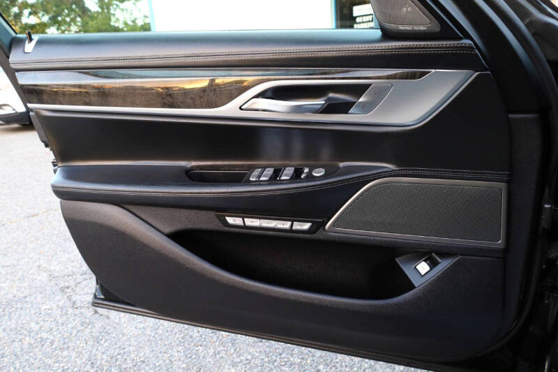 2016 BMW 7 Series 750i xDrive