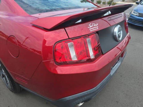 2011 Ford Mustang GT Premium