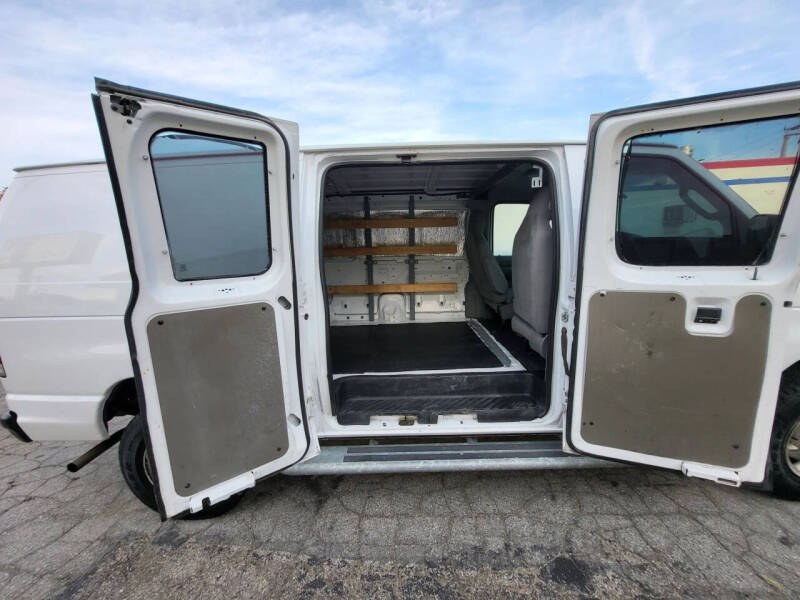 2014 Ford E-Series E-250