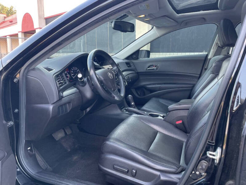 2017 Acura ILX w/Tech