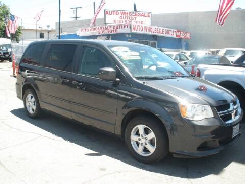2012 Dodge Grand Caravan for sale at AUTO WHOLESALE OUTLET in North Hollywood CA