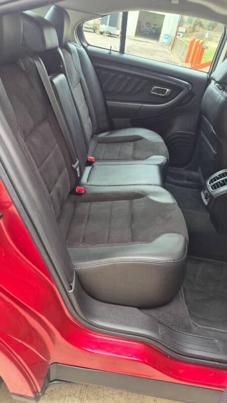 2010 Ford Taurus SHO