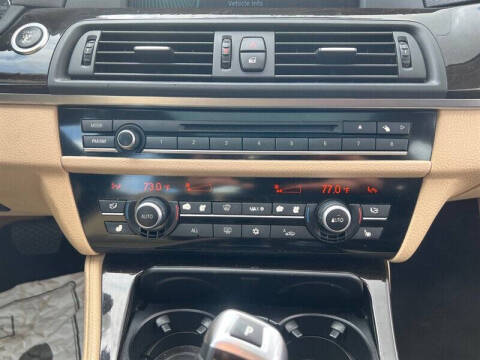 2011 BMW 5 Series 535i