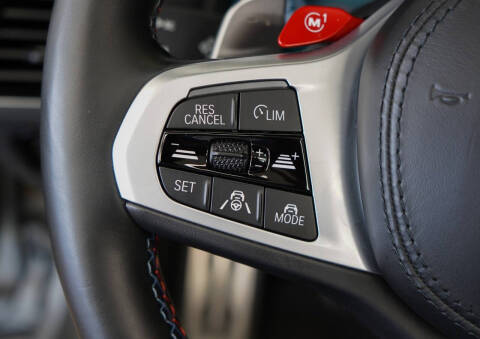 2022 BMW M8 Competition