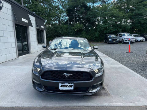 2017 Ford Mustang V6