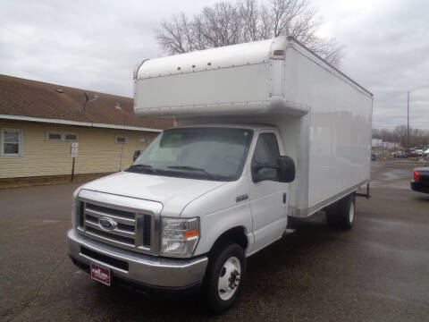 2016 Ford E-Series for sale at King Cargo Vans Inc. in Savage MN