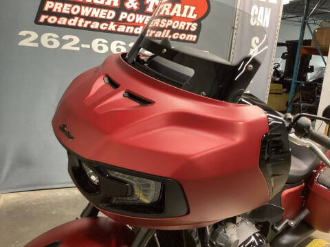 2024 Indian CHALLENGER DARK HORSE WITH POW