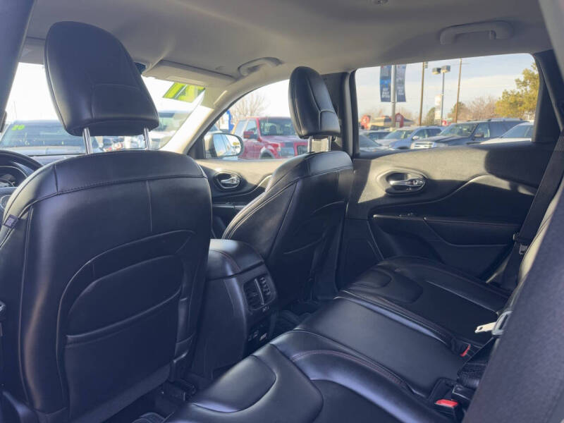 2021 Jeep Cherokee Trailhawk