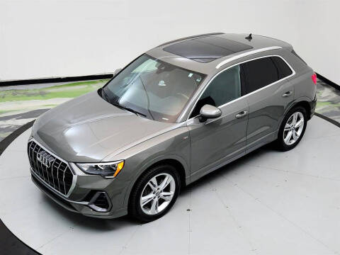 2020 Audi Q3 quattro S line Premium 45 TFSI