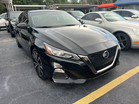 2019 Nissan Altima 2.5 SR