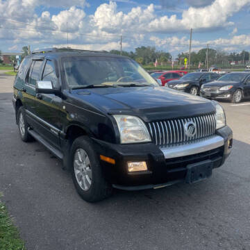 2007 Mercury Mountaineer for sale at D & G New Beginnings Used Auto Sales LLC in Geneva AL