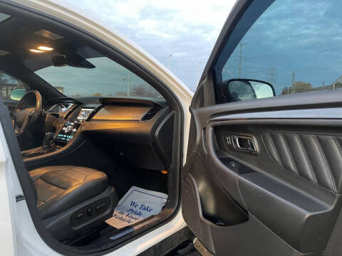 2014 Ford Taurus SHO