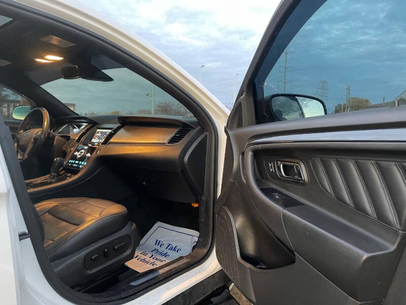 2014 Ford Taurus SHO