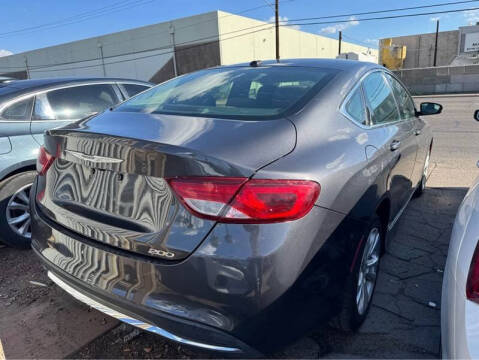 2015 Chrysler 200 Limited