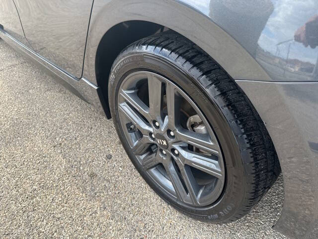 2021 Kia Forte GT Line