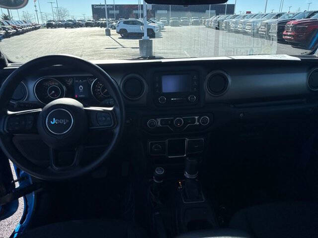 2020 Jeep Gladiator Sport