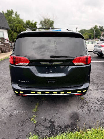 2019 Chrysler Pacifica Touring L Plus