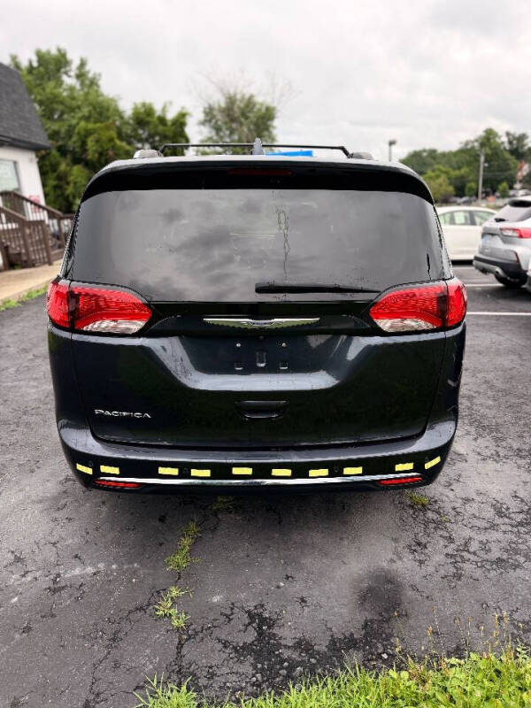 2019 Chrysler Pacifica Touring L Plus