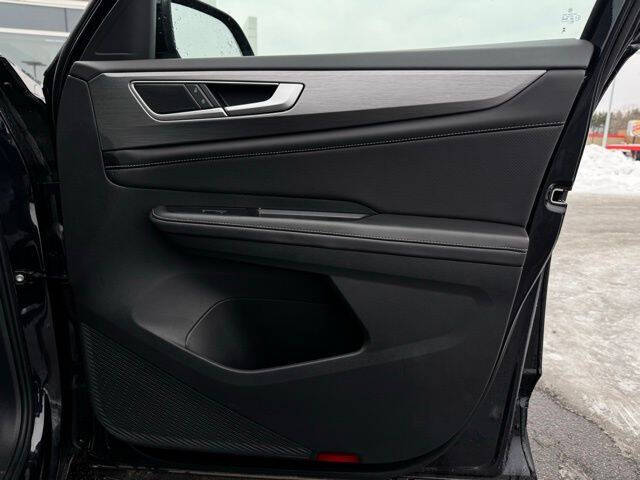 2025 Volkswagen Atlas Cross Sport SE 4Motion